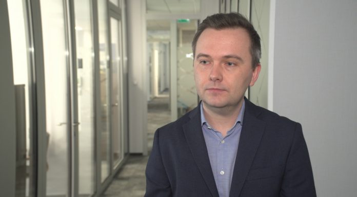 Opona przyszłości dostosuje się do indywidualnych potrzeb kierowcy. Nowa koncepcja może mieć wpływ na rozwój rynku elektryków