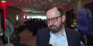 5G na razie przegrywa z koronawirusem. Opóźnienia w aukcjach na częstotliwości w wielu krajach UE