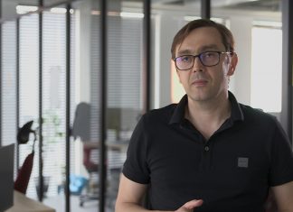 Sztuczna inteligencja i mixed reality to przełomowe technologie w dobie pandemii. Ułatwią utrzymanie dystansu społecznego i przyspieszą opracowanie szczepionki na SARS-CoV-2