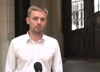 Pandemia koronawirusa spowolniła rozwój Przemysłu 4.0. Firmy automatyzują produkcję przy wykorzystaniu sztucznej inteligencji i internetu rzeczy