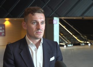 Pandemia koronawirusa szansą dla e-sportu. Oglądanie elektronicznych rozgrywek staje się coraz popularniejsze