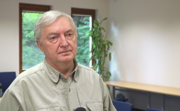 Przyspieszenie cyfryzacji szkół i administracji w dobie pandemii wymaga zmian systemowych. To szansa dla polskich firm informatycznych
