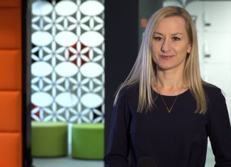 W czasie pandemii biznes coraz chętniej sięga po szkolenia w wirtualnej rzeczywistości. Dają one niemal dwa razy lepsze wyniki niż tradycyjne zajęcia