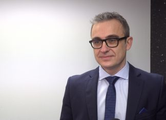 Opracowana przez Polaków sonda z grafenu wykryje zawał podczas operacji serca. Jest dokładniejsza niż EKG i minimalizuje ryzyko powikłań pooperacyjnych