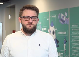 Sztuczna inteligencja dopasuje oferty pracy do konkretnego kandydata. Weźmie pod uwagę także oczekiwania finansowe, nawet jeśli pracodawca ich nie podał