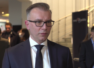 Biznes przestawia się na OZE. Firmy tradycyjnie kojarzone z węglem szukają nowych możliwości biznesowych