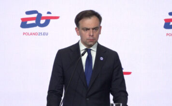 Komisja Europejska pracuje nad nową dyrektywą tytoniową. Papierosy w Polsce mogą znacznie podrożeć